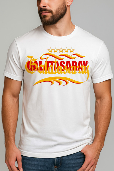 KALİGRAFİK TASARIMLI T-SHİRT
