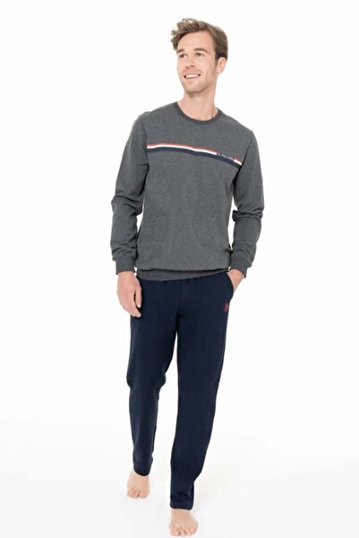 U.S. Polo Assn. طقم بيجامة رجالي بأكمام طويلة وياقة دائرية S26925 قماش مريح