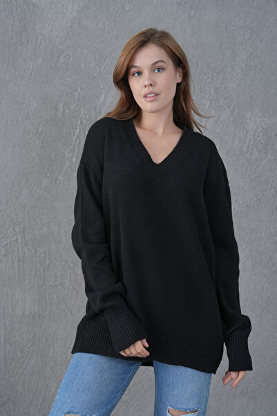 bayansepeti Black Knitwear Fabric V-Neck Long Oversize Sweater 4093