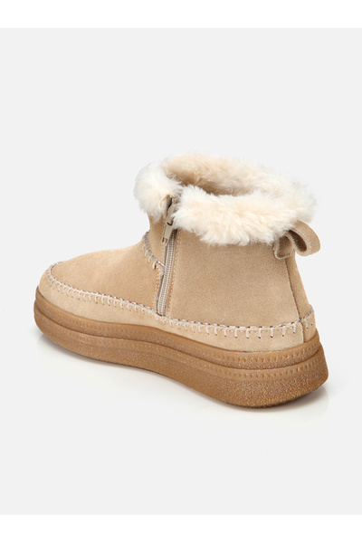 Karma Aidios Kum Kadın Bot