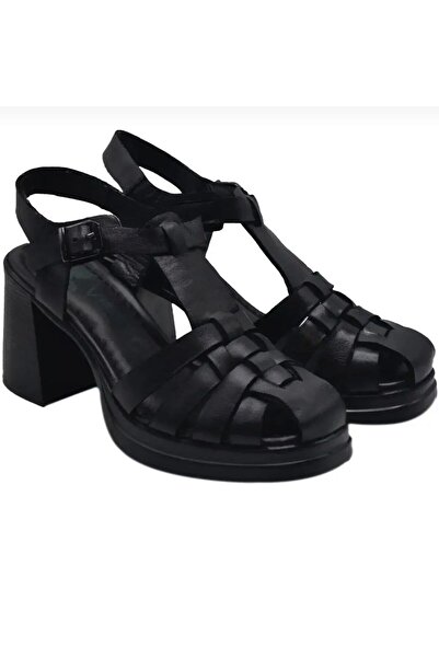 Venüs Kadın Yazlık Topuklu %100 Deri Sandalet Siyah 2413401Y