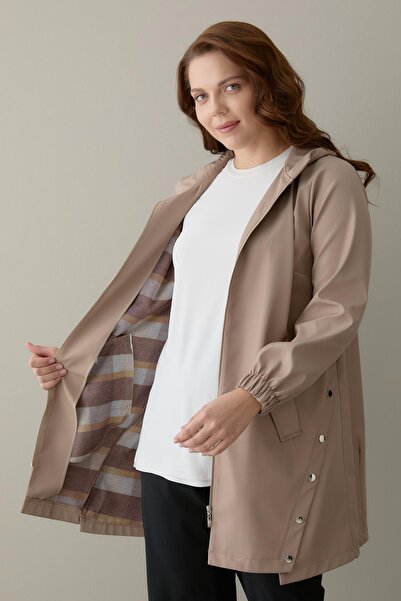 FATMA DANIŞMAN Bondit Kumaş Kısa Trenç -Vizon