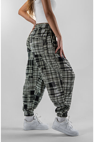 Superbluemexico Women's Pleated Plaid Pattern Baggy Trousers