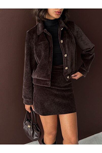 DazzUp سترة نسائية من القطيفة