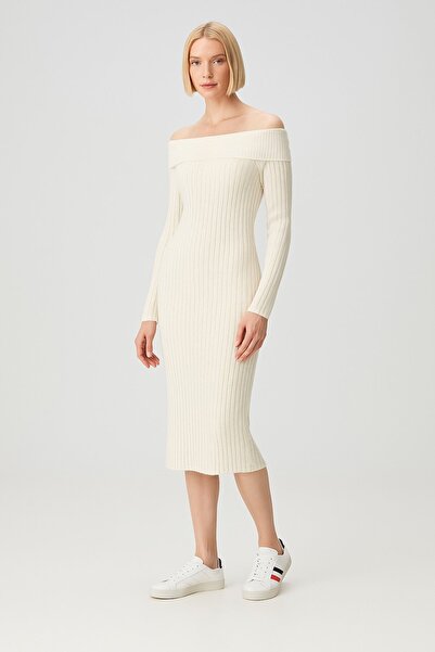 HAKKE Madonna Collar Long Knitwear Dress