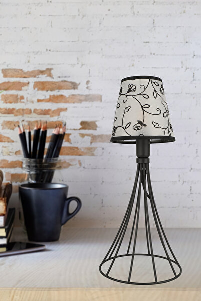 Begüsa Elina Masa Lambası Siyah No:01