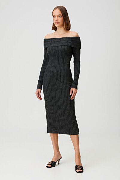 HAKKE Madonna Collar Long Knitwear Dress