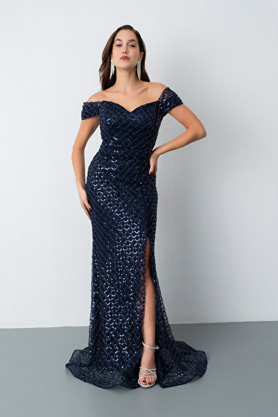Lafaba Kadın Lacivert Madonna Yaka Boncuklu Uzun Balık Abiye Elbise
