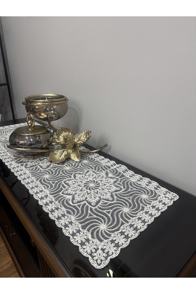 Santara Avangarde Koron İşi̇ Runner