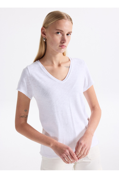 American Vintage V Yaka Beyaz Kadın T-Shirt SON33H25BLANC