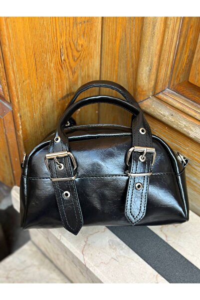 SHIKIRTI حقيبة يد وكتف نسائية صغيرة الحجم من الجلد اللامع مع تفاصيل مشبك حزام...