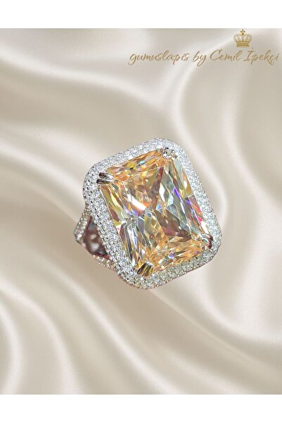 lpsankara Mozanite ve Topaz Taşlı Büyük Dikdörtgen Motif Gümüş Yüzük