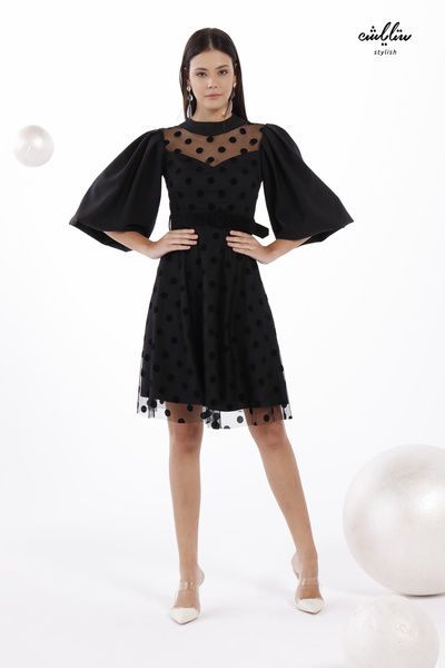 Stylish فستان أنيق باللون الأسود بنقط مخملية بأكمام تصميم البف