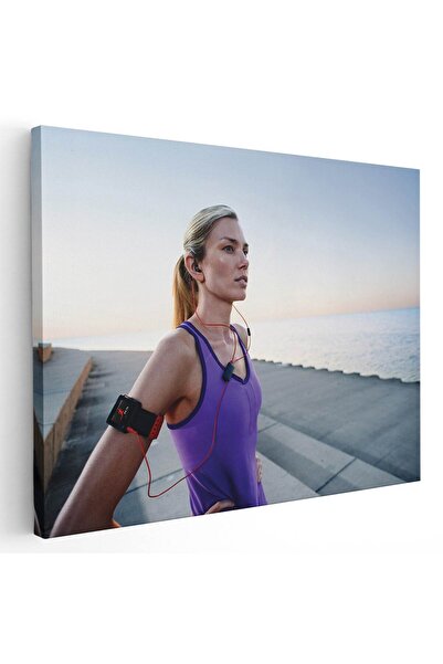 Tablou Canvas Tablou femeie relaxandu-se dupa jogging, cod 3296