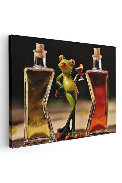 Tablou Canvas Tablou figurina broscuta intre doua sticle lichior, cod 4043