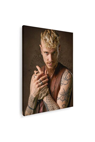 Tablou Canvas Tablou portret barbat cu tatuaje si piercinguri, cod 4336