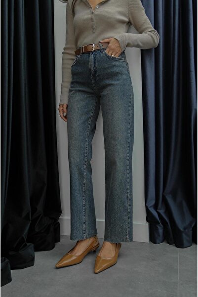 Havoş Blue Leg-Cut Jeans with Belt