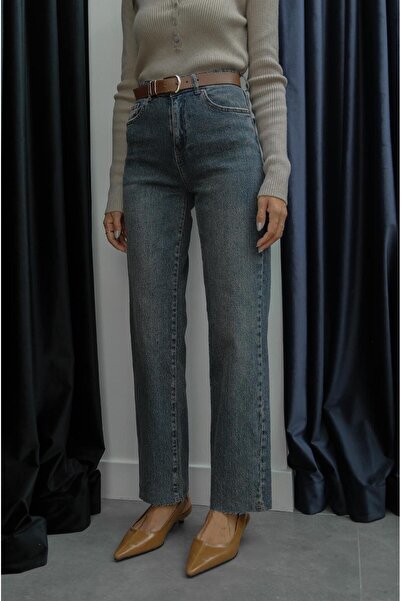 Havoş Blue Leg-Cut Jeans with Belt