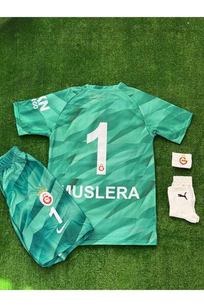 FAMİLYSTAN 5-YILDIZLI Galatâsarây. Fernando Muslera. 2026 Çocuk Kaleci Forması 4'lü Set