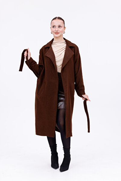 Modayıldızlar Μακρύ χειμωνιάτικο γυναικείο παλτό με ζώνη και τσέπες καφέ