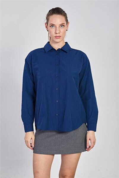 BARRELS AND OIL Women's Classic Oversize Shirt - Navy Blue