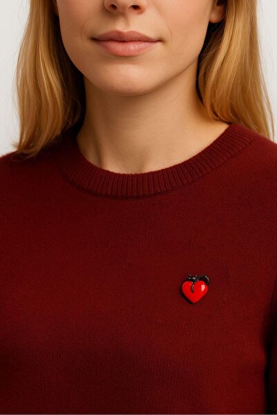 uğurlu dükkan SİYAH KEDİLİ BÜYÜK KALP İĞNELİ BROŞ