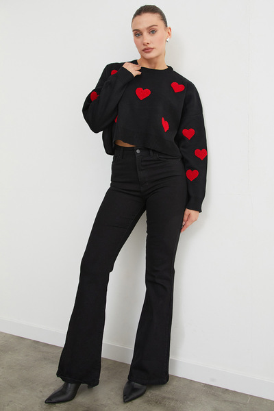 Fulla Moda Pulover crop tricotat cu broderie in forma de inima