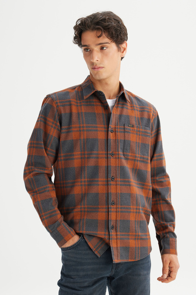 Lee %100 Pamuk Regular Fit Normal Kesim Klasik Yaka Cepli Ekose Gömlek