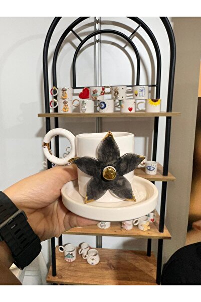Lotus Seramik El Yapımı 24K Altın Dekorlu Kahve Fincanı
