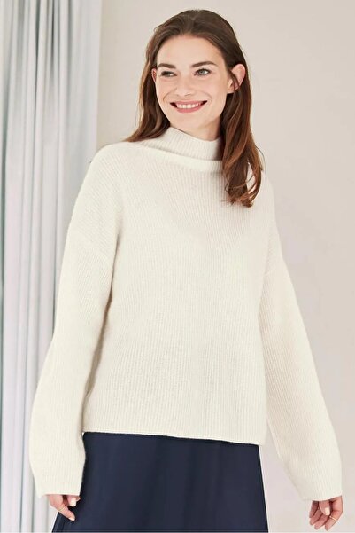 Tchibo Women Turtle Neck Long Sleeve Textured Sweater, Off White