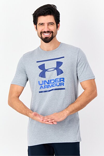 Under Armour تي شيرت رجالي رياضي بأكمام قصيرة مناسب للخارج، باللون الرمادي