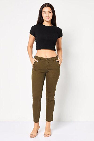 Reiko Women Regualr Fit Mid Waist Solid Chino Pants, Brown