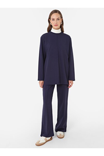 Benin Set sport cu tunica si pantaloni cu detaliu cu nervuri in fata - Albastru Marin -