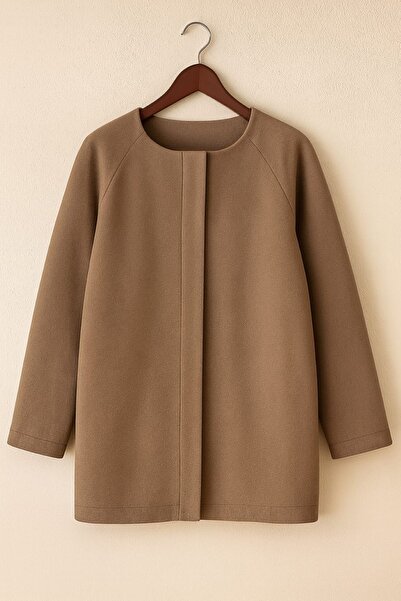 enmodaiçgiyim Camel Color Cashmere-Look Zippered Women's Coat – Pockets, Comfortable Fit, Minimal Design