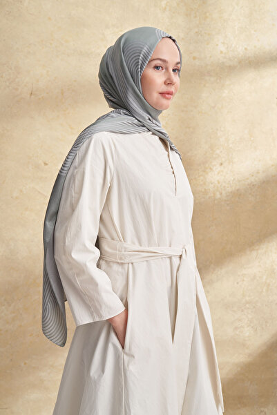 ARMANDA ŞAL FIORI JACQUARD CU MOTIVE - VERDE INĂLĂTĂ