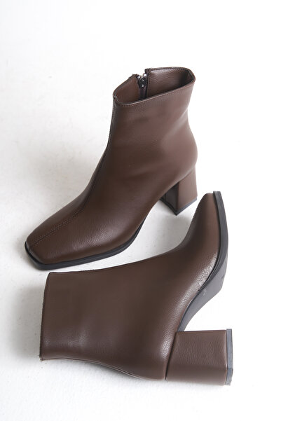 meyra'nın ayakkabıları Women's Brown Leather Blunt Toe Heeled Boots