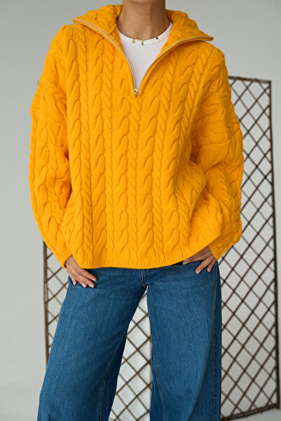 Lupies Women's Dark Yellow Turtleneck Zippered Knitted Oversize Sweater