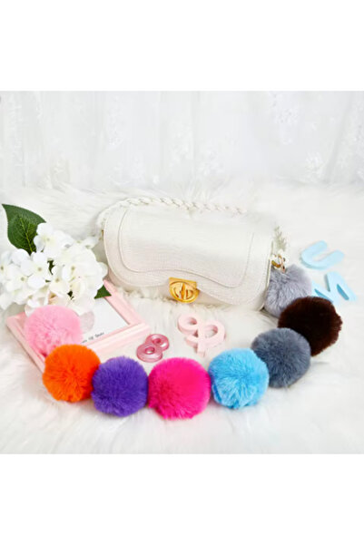 esabela Pom Pom Key Chain