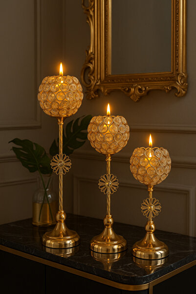 MİS KİTCHEN Altın Renkli 3’lü Kristal Taşlı Şamdan Seti | Lüks Dekoratif Masa ve Salon Aksesuarı