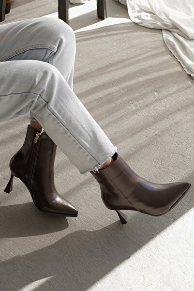 Meral Özgenç İnce Topuklu Bot