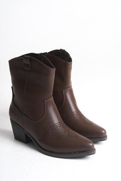 meyra'nın ayakkabıları Γυναικείες κοντές μπότες καουμπόικες σε καφέ χρώμα