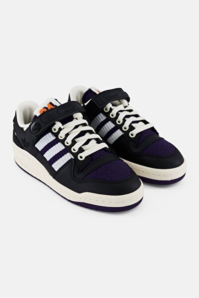 adidas حذاء خارجي للأطفال من فورم 84 بإغلاق منخفض، أسود