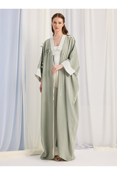 Store Wf Mint Caftan with Floral Details