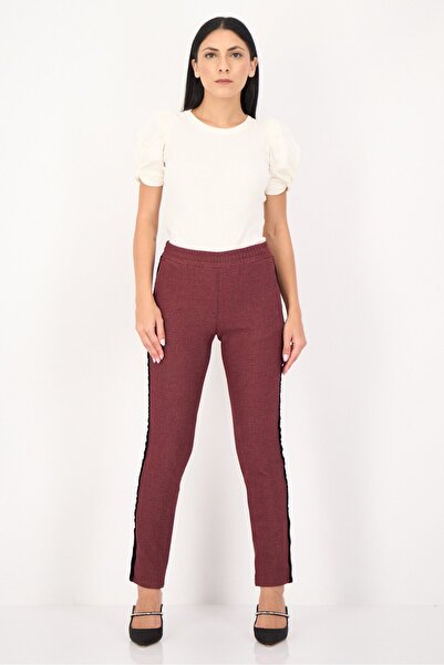 Reiko Women Street Fit Chambray Chino Pants, Maroon