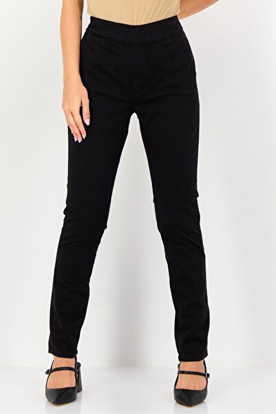 Reiko Women Regular Fit Solid Chino Pants, Black