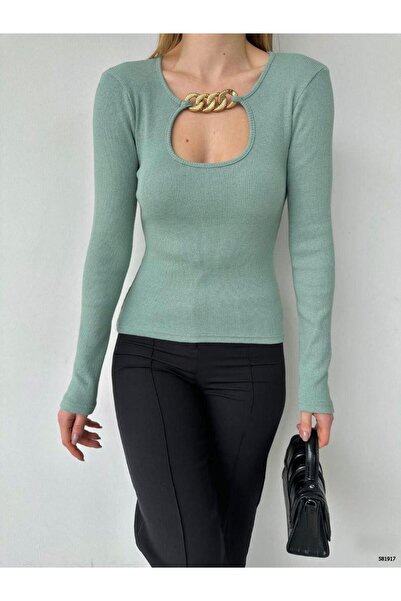 Modafeminen Ελαστική υφασμάτινη μπλούζα καμιζόλα με λεπτή αλυσίδα στο μπροστι...