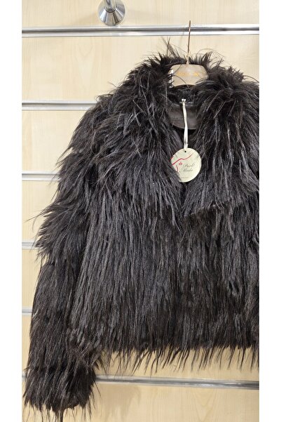 Park Moda Plush Fur Jacket