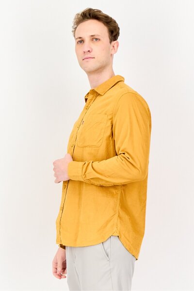 Levi's Men Slim Fit Textured Long Sleeves Casual Shirt, Mustard
