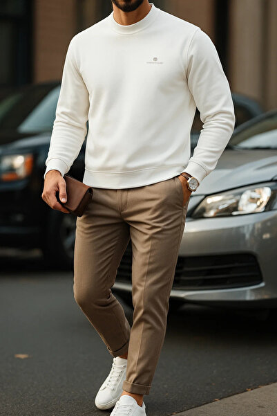 SILVANO سويت شيرت أبيض مطرز مريح للرجال