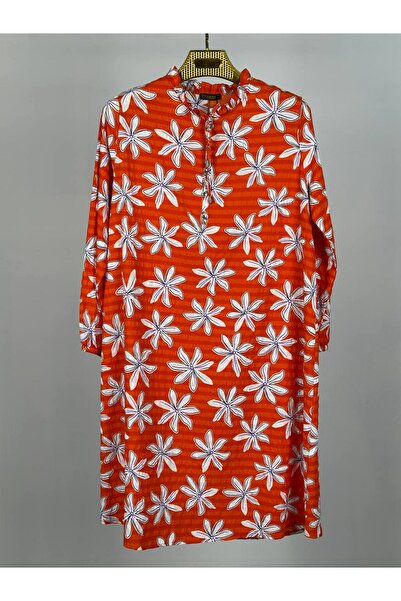 SA&HA Tunica cu model de flori